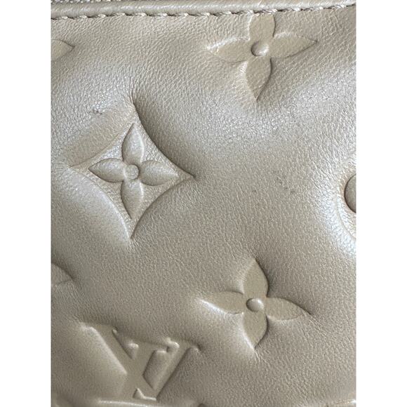 Louis Vuitton Coussin Bag Monogram Embossed Lambskin PM 67768 - Picture 6 of 15